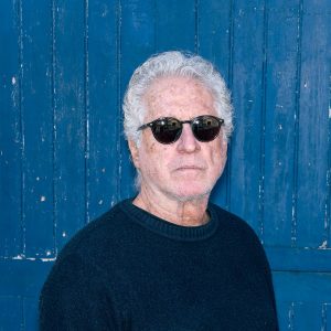 Alain Pewzner - ©️ Elsa Goudenège | Guitariste pour le spectacle Balavoine Ma Bataille, l'hommage autentique